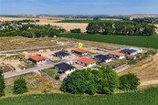 Novostavba RD 4+kk k předání, pozemek 805 m2, Práče u Znojma, cena 7500000 CZK / objekt, nabízí 
