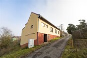 Prodej rodinného domu 290 m2, pozemek 470 m2, cena 2150000 CZK / objekt, nabízí 