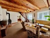 Prodej rodinného domu se zemědělskou stavbou v Nové Vsi, cena cena v RK, nabízí 