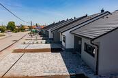 Prodej nadstandardní novostavby domu 3+kk, se zahradou, k.ú. Načeratice u Znojma, cena 7990000 CZK / objekt, nabízí 