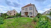 Pronájem rodinného domu 6+2,160 m -Brno - Tuřany, cena 45000 CZK / objekt / měsíc, nabízí Unicareal s.r.o.