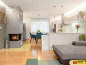 Moravský Krumlov, RD 5+kk, pozemek 760m2, zahrada, bazén, pergola, garáž - rodinný dům, cena cena v RK, nabízí 