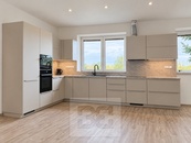 Pronájem rodinného domu 130 m2, Dolní Dunajovice, cena 25000 CZK / objekt / měsíc, nabízí 