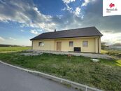 Pronájem rodinného domu 112 m2, Mackovice, cena 30000 CZK / objekt / měsíc, nabízí 