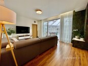 Pronájem rodinného domu 200 m2 Brno Malíkova 38, cena 38000 CZK / objekt / měsíc, nabízí 