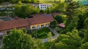 prodej hospodářské usedlosti, Bošovice, cena cena v RK, nabízí 